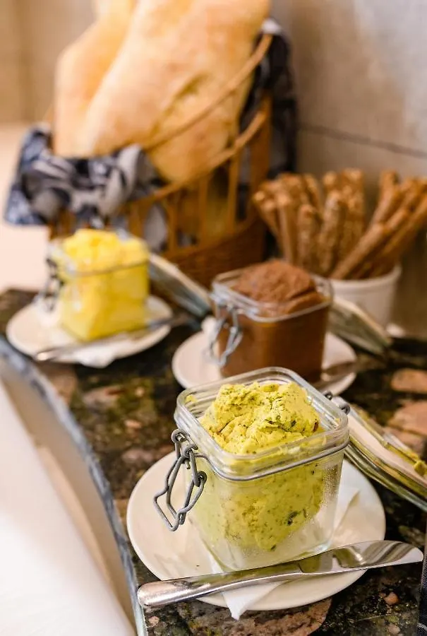 **** Hotel Tasia Maris Sands (Adults Only) Agia Napa Zypern