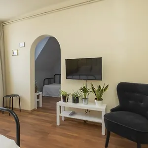 https://hosok-apartman.egerhotels.net