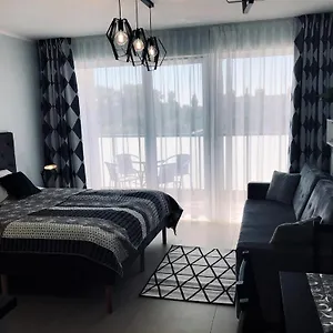 https://diamond-deluxe-beach-apartments.kolobrzeghotels.com