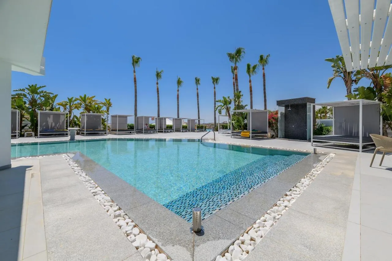 Tasia Maris Sands (Adults Only) Айя-Напа